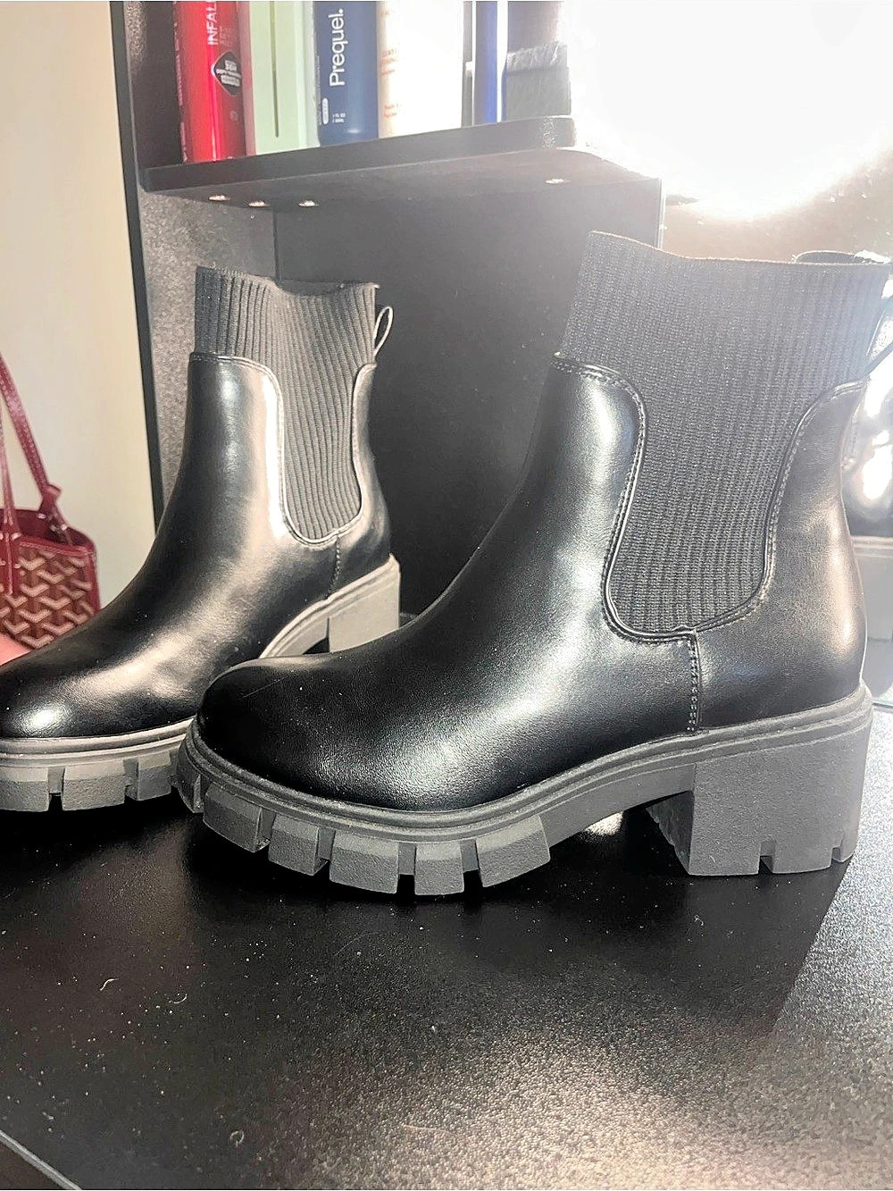 Black Lug Sole Chelsea Ankle Boots Like New